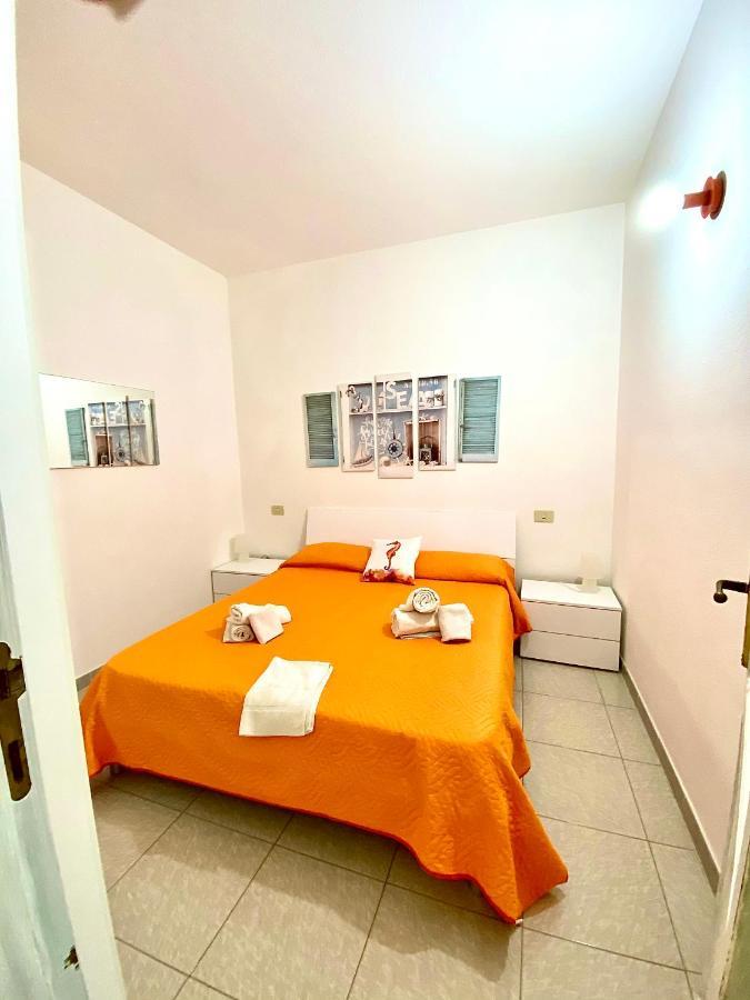 Appartamento Fronte Mare Santa Teresa Gallura Εξωτερικό φωτογραφία
