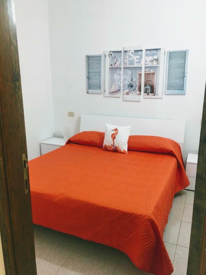 Appartamento Fronte Mare Santa Teresa Gallura Εξωτερικό φωτογραφία
